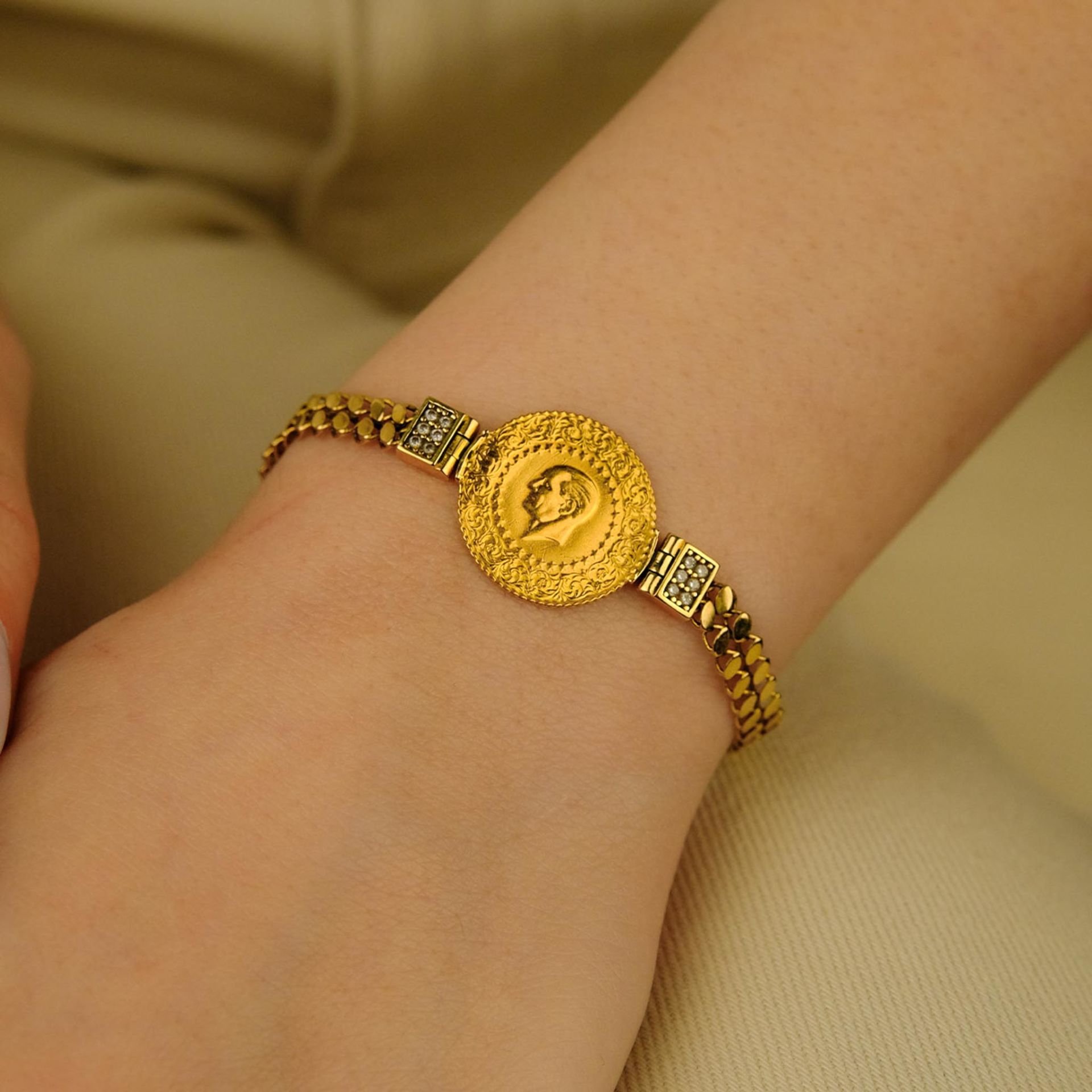 Çeyrek Pullu Zincir Bileklik 14 Ayar