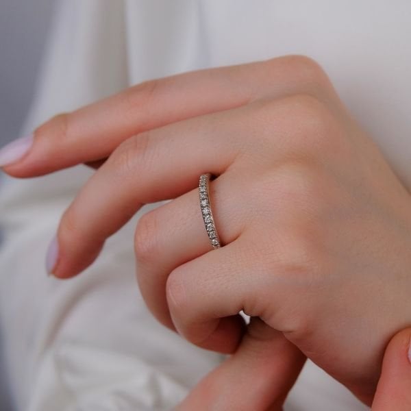 0,23 Karat Yarımtur Taşlı Pırlanta Yüzük