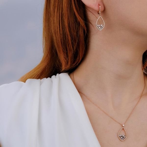 0,45 Karat Taşlı Oval Model Pırlanta Kolye