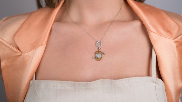 0,52 Karat Eros Kalp Pırlanta Kolye