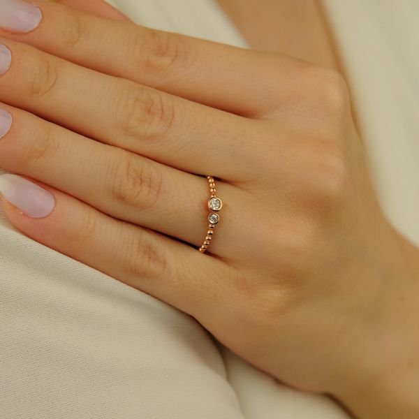 Taşlı Dorika Toplu Rose Gold Alyın Yüzük 14 Ayar