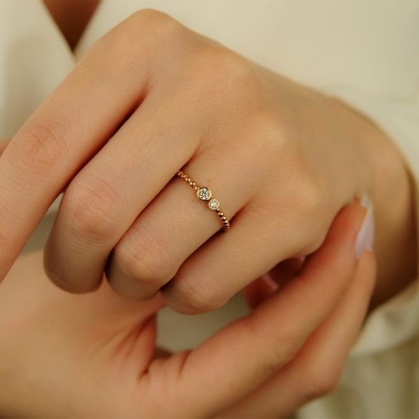 Taşlı Dorika Toplu Rose Gold Alyın Yüzük 14 Ayar