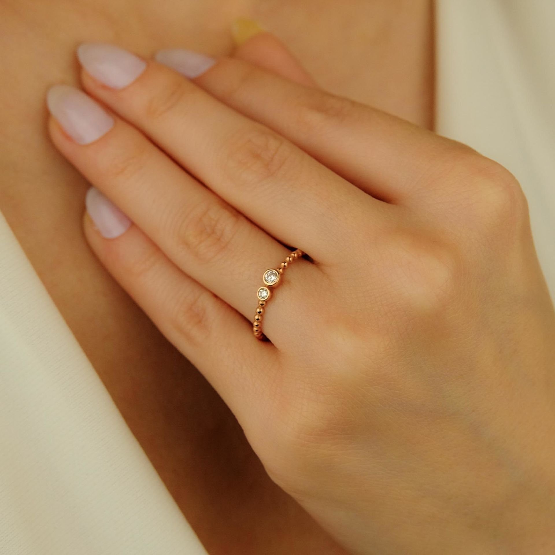 Taşlı Dorika Toplu Rose Gold Alyın Yüzük 14 Ayar